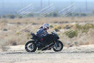 media/Nov-02-2025-CVMA (Sun) [[337aff29ab]]/Race 11-Amateur Supersport Open/